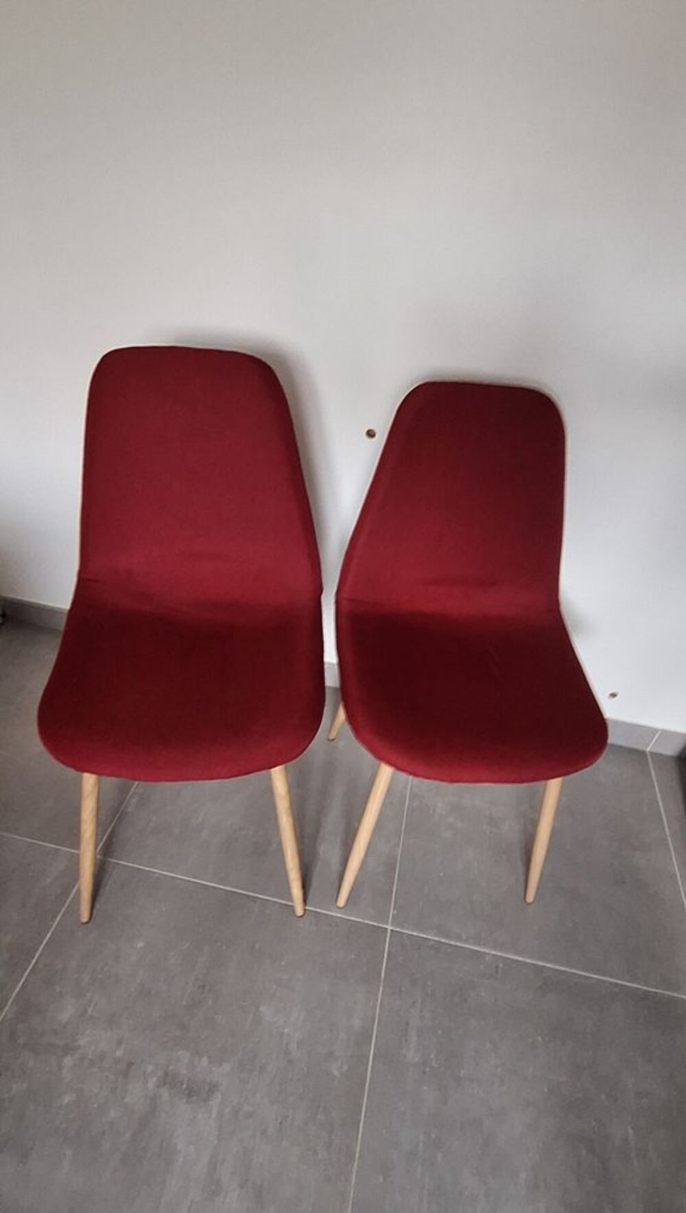 CHAISES TISSUS TBE Meubles