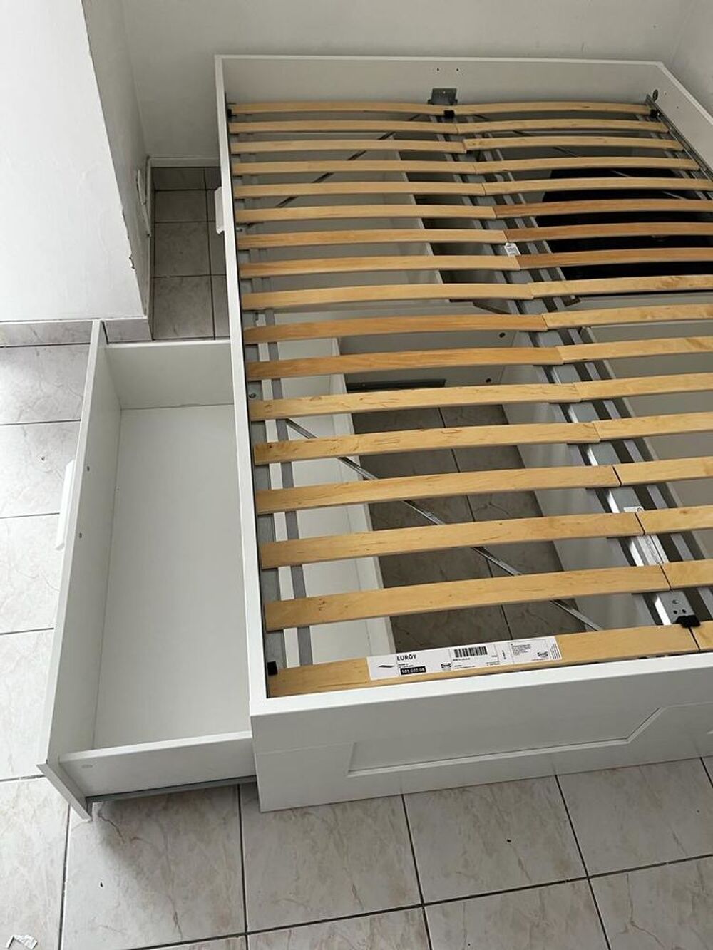 Lit 140x200 + matelas 140x200 + 2 sommiers &agrave; lattes 70x200 Meubles
