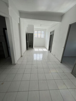  Appartement � louer 4 pi�ces 70 m�