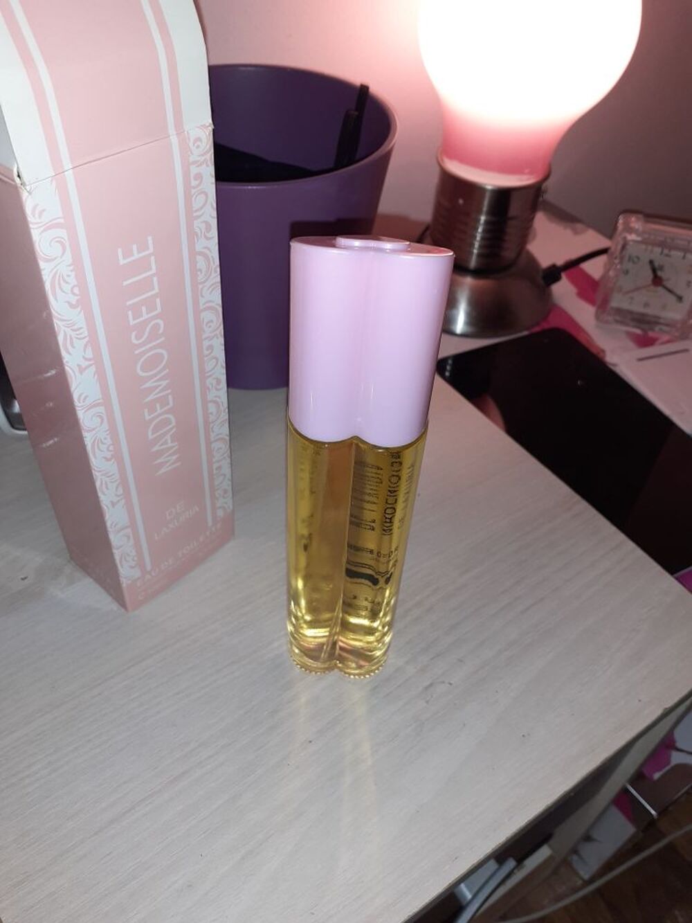 parfum Mademoiselle &eacute;tat neuf Bijoux et montres