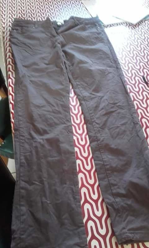 Jean taille 36/42 20 Accolay (89)