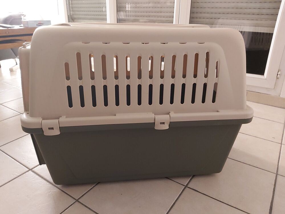 Caisse de transport pour chien Meubles