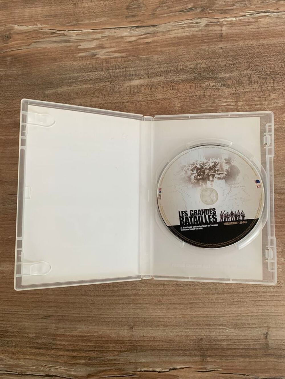DVD Les grandes batailles " Normandie 1944 DVD et blu-ray