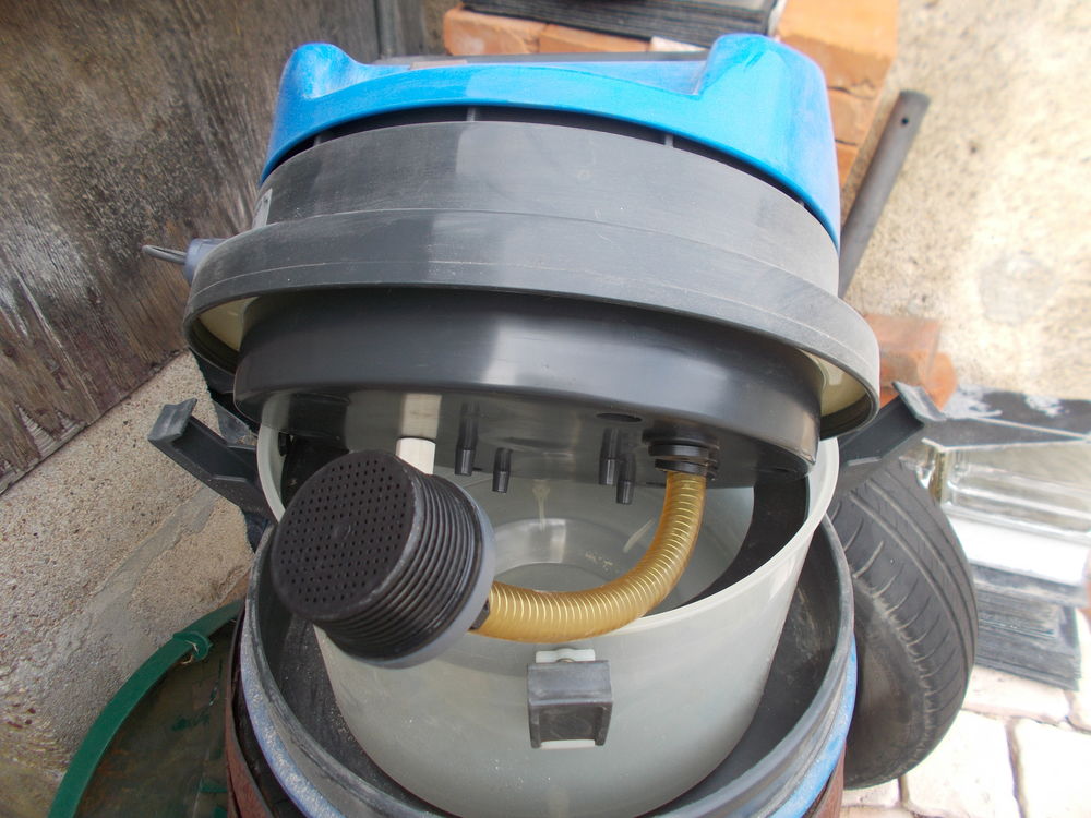 aspirateur eau avec pompe neuf faire prix Bricolage