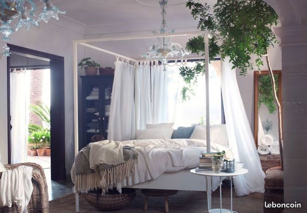 lit baldaquin blanc Meubles