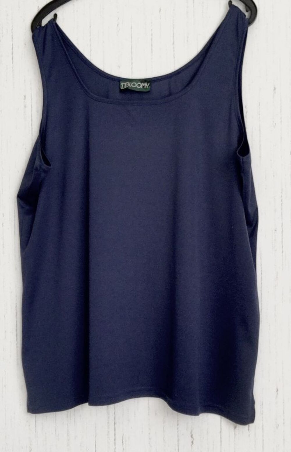 V&ecirc;tement femmes taille 54/56 Vêtements