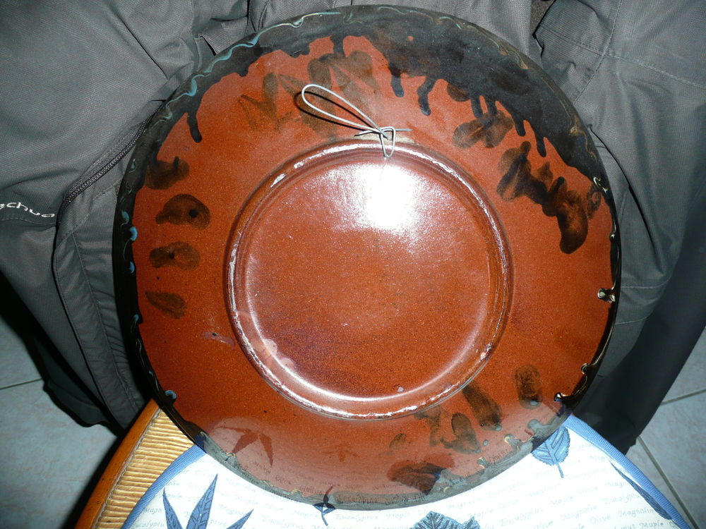 Belle assiette murale avec anneau de fixation Décoration