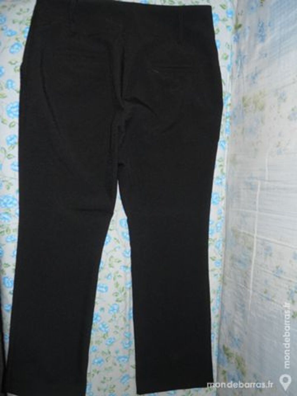 Pantalon noir polyester taille 38 neuf Vtements