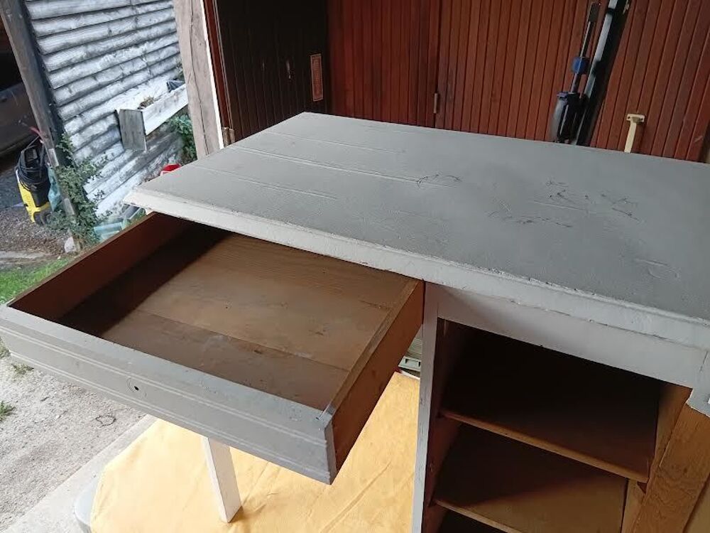 PETIT BUREAU VINTAGE 1 TIROIR 1 CAISSON Meubles