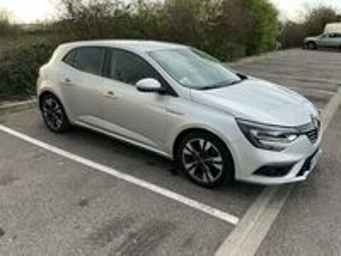 Megane IV M&eacute;gane IV Berline Blue dCi 115 EDC Intens 2019 occasion 28240 La Loupe