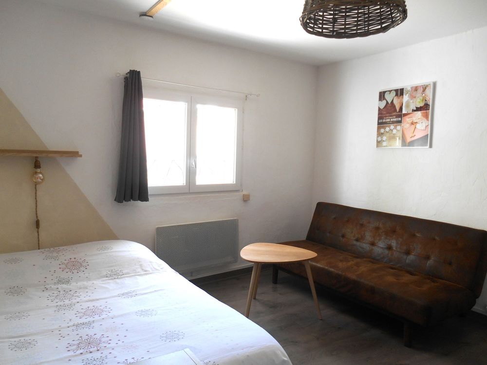   T1 Lorgues pour s�minaire ou autre de septembre � mai.
Provence-Alpes-C�te d'Azur, Lorgues (83510)