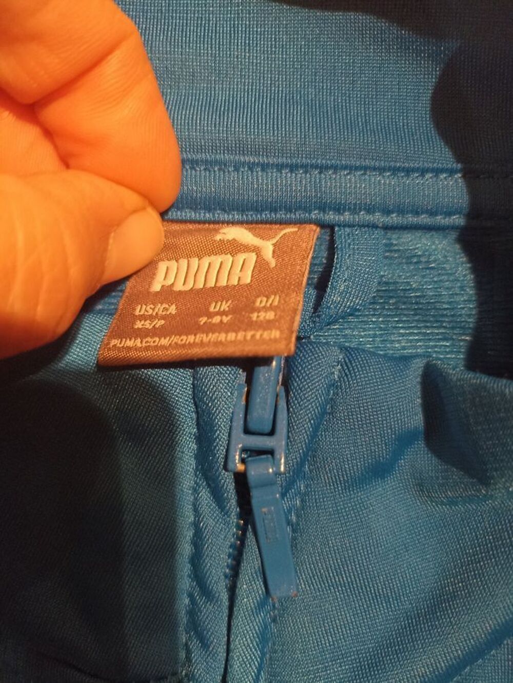 Veste de jogging Puma taille 8 ans Vêtements enfants