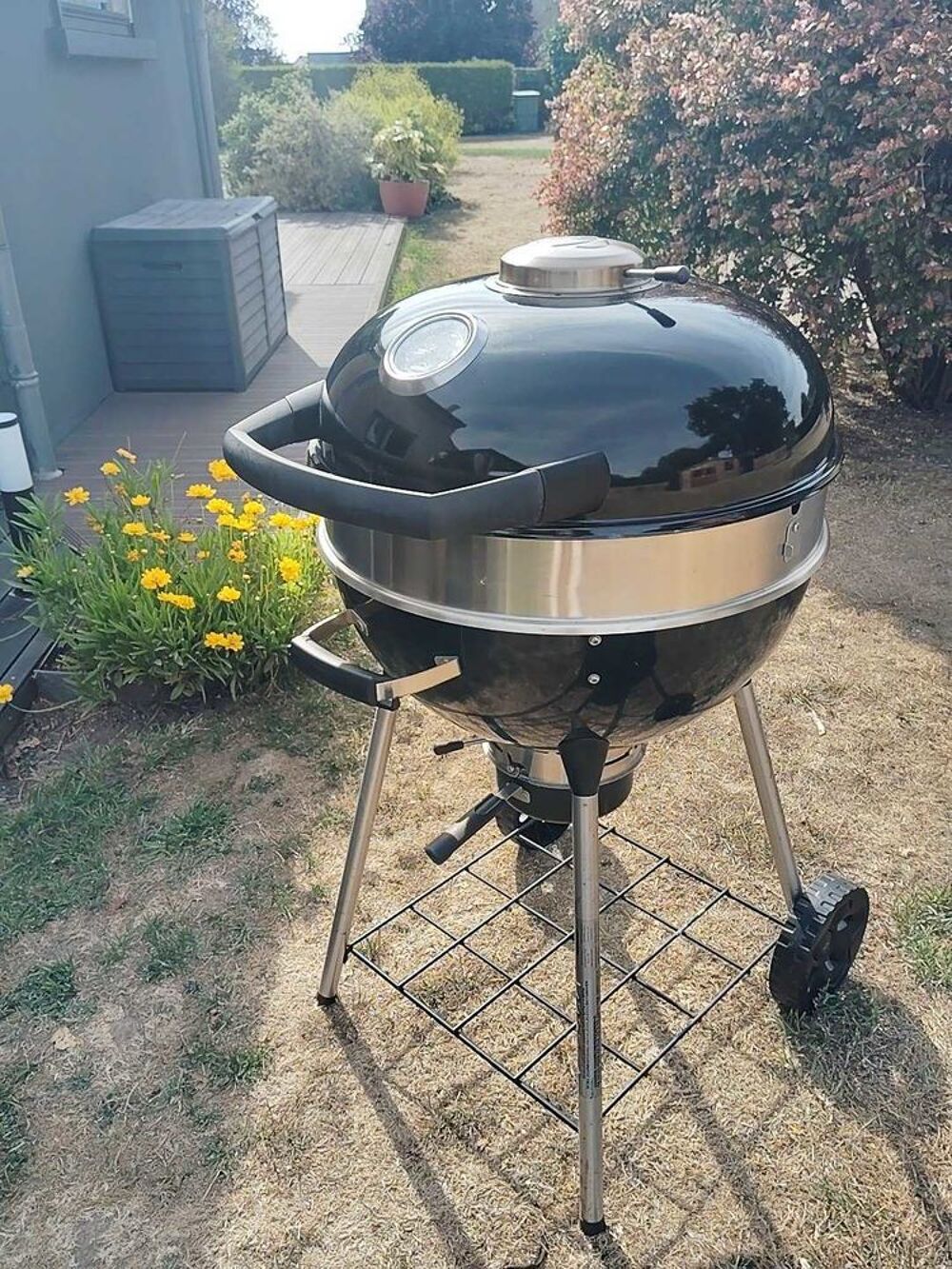 barbecue Napol&eacute;on Jardin