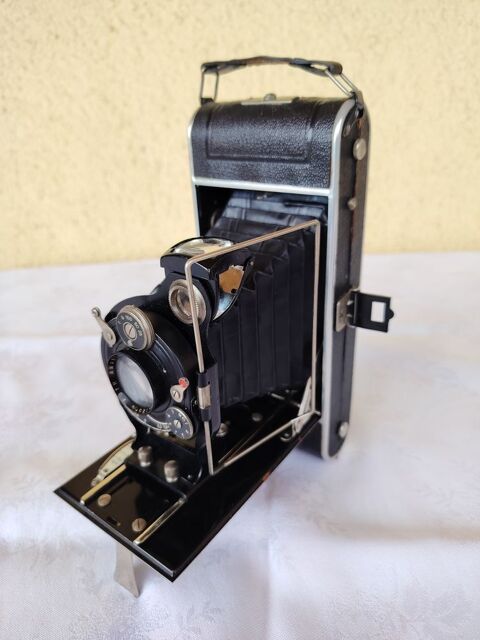 Appareil photo FOTH reflex
95 Salon-de-Provence (13)