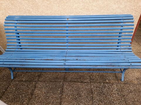 Mobilier de jardin 250 Villeneuve-sous-Pymont (39)