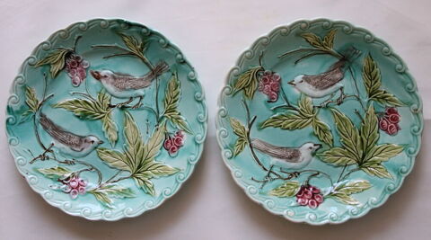  Faïence d'Onnaing XIXe siècle, assiettes avec oiseaux Issy-les-Moulineaux (92)