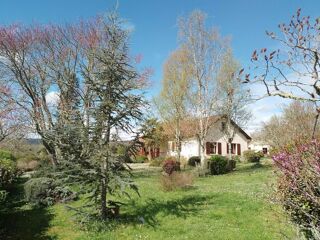  Maison  vendre 6 pices 151 m