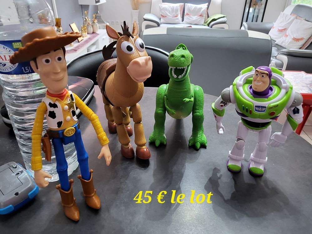 Personnages toy story Jeux / jouets