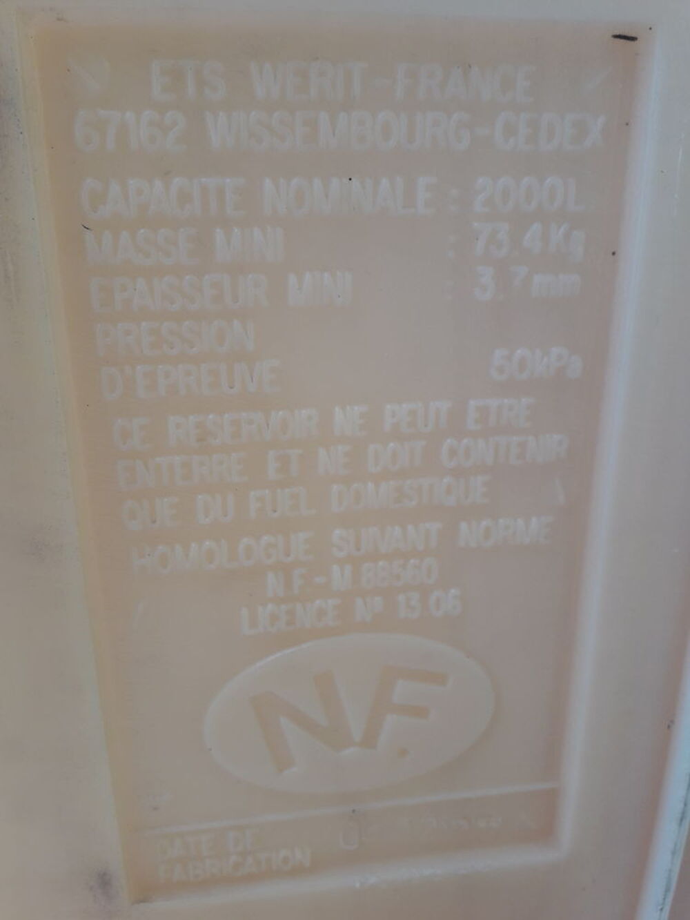 cuve &agrave; fioul 2 000 litres marque Werit. Bricolage