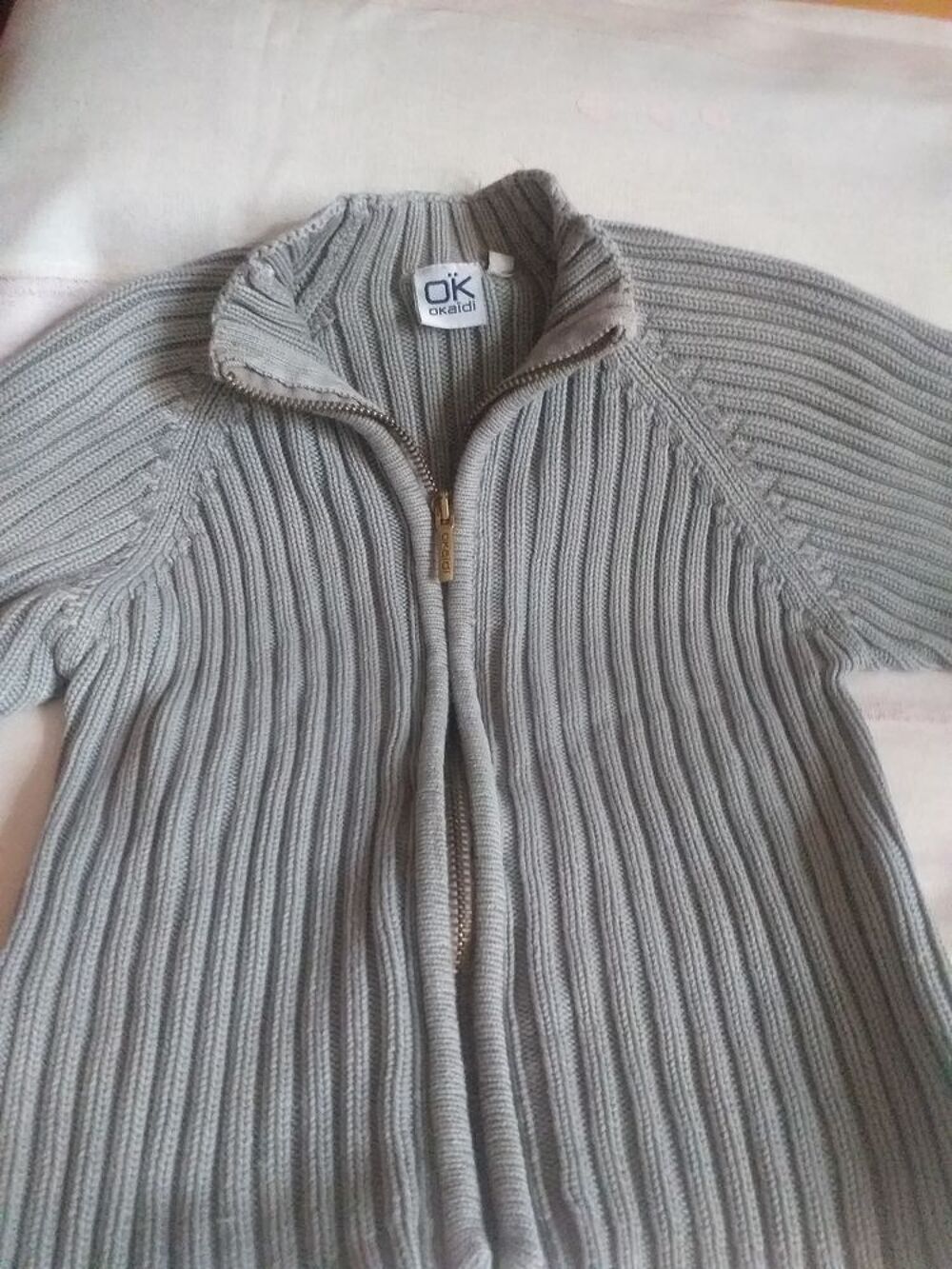 Lot 1 ensemble pull &amp; pantalon + 2 tee-shirts manches longue Vtements enfants