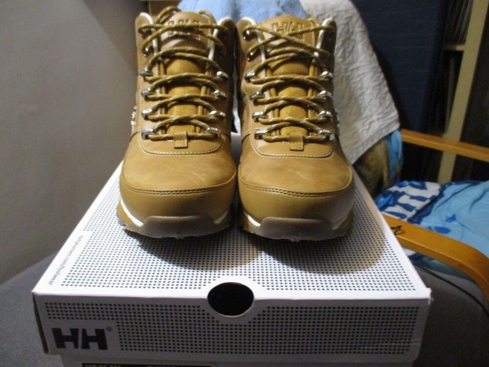 Helly Hansen boots botine 41 timberland
Chaussures