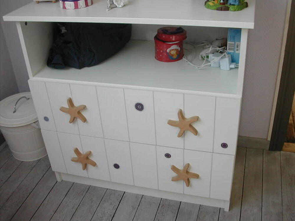 Commode &agrave; langer avec plan &agrave; langer amovible Meubles