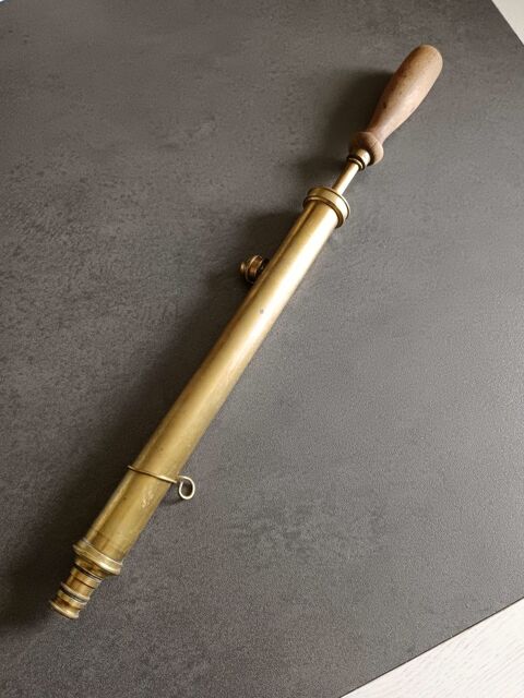 Pompe � main laiton 25 Mehun-sur-Y�vre (18)