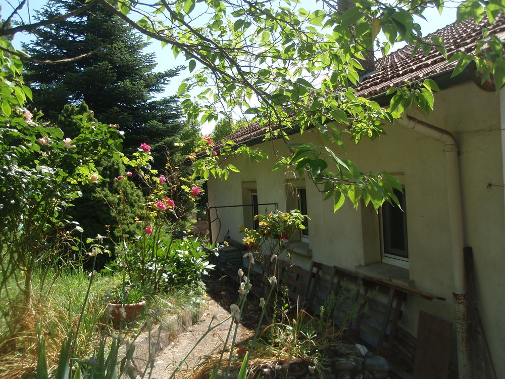 Vente Maison 4 Pièces · 84 m² / terrain 1800m² Privas
