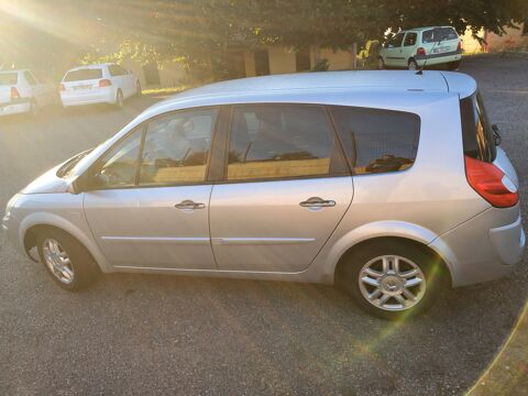 Renault grand scenic ii Grand Scenic 1.9 dCi 130 Carminat 5 pl