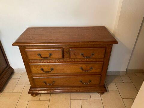 Commode  100 Cagnes-sur-Mer (06)
