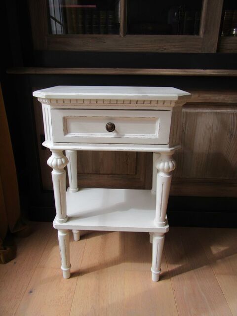 Table de Chevet Amadeus Srie Lonie style Shabby chic 40 Lamorlaye (60)