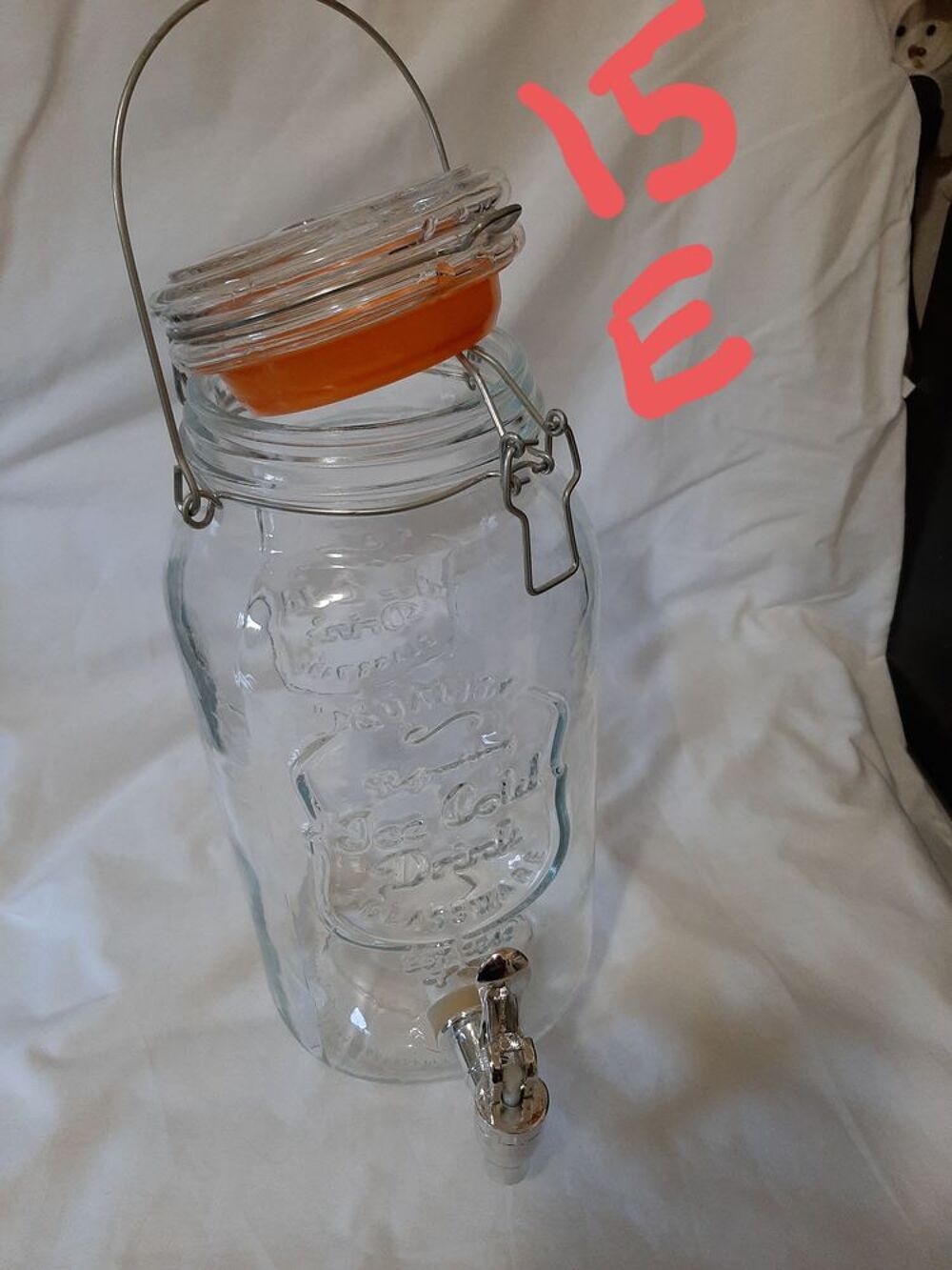 Pichet en verre tremper avec d&eacute;vidoir 7 litres Electroménager