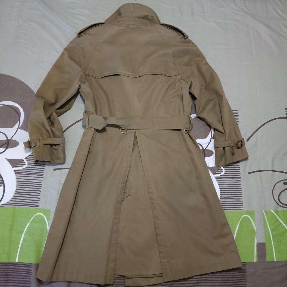 V&eacute;ritable trench - Coat Burberry Homme / Femme Beige T.50/52 Vêtements