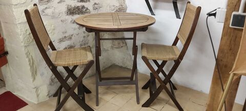  Table Haute, et Chaises Pliantes 180 Penne-d'Agenais (47)