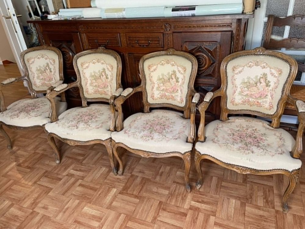 4 fauteuils cabriolet style louis XV a refaire Décoration