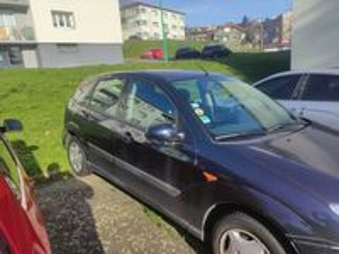 Focus 1.6i Ambiente Pack 2001 occasion 42100 Saint-Etienne