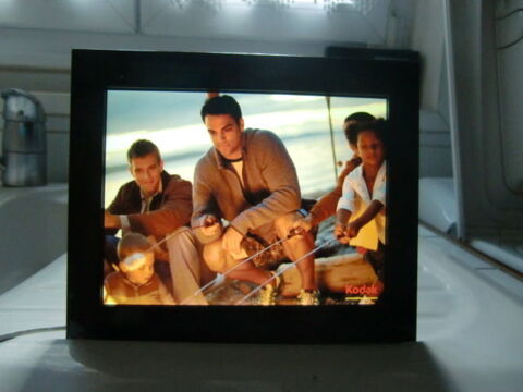 CADRE NUMERIQUE 5 Paris 20 (75)