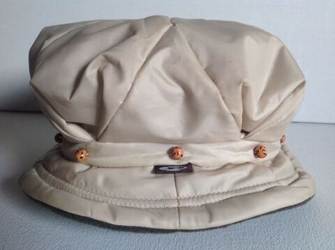 BOB BEIGE IMPERM�ABLE POLAIRE Taille Unique Envoi Possible
8 Tr�gunc (29)