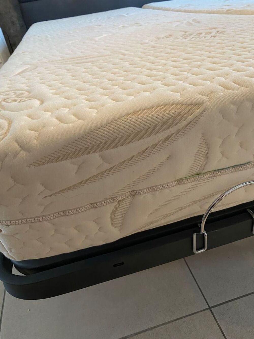 Matelas mousse haut de gamme Meubles