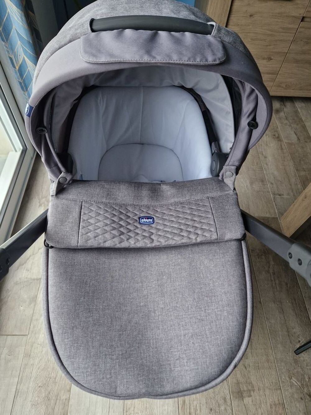 Poussette Chicco Trio Stylego Up Size Pu�riculture