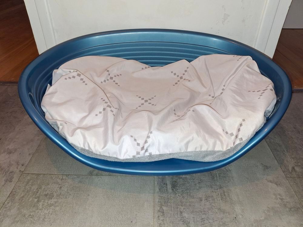   Panier + épais coussin 