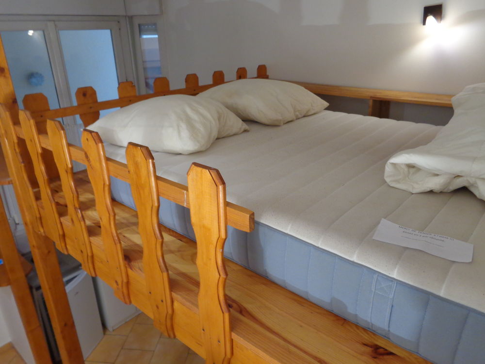 Location Appartement Studio Reims hyper centre- Bus et tram- sympa étudiant Reims