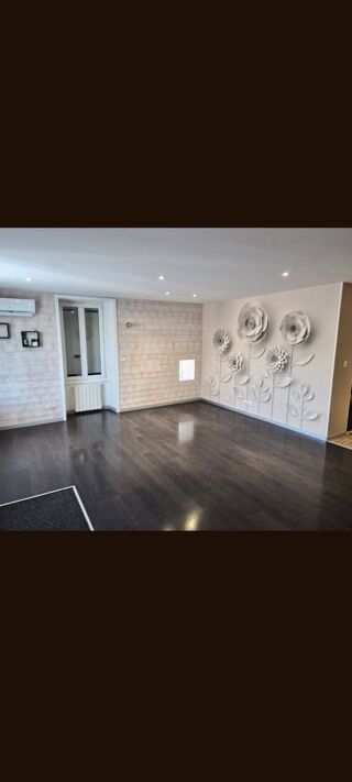  Appartement à louer 2 pièces 59 m² Agris