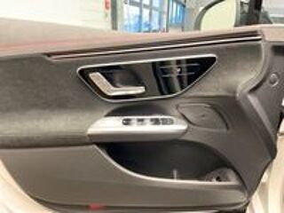EQE 300 Amg Line 245 ch 2022 occasion 69007 Lyon