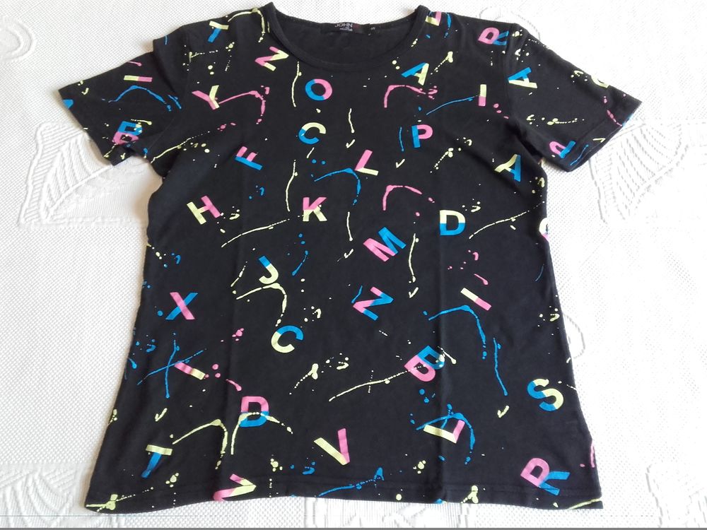 Tee-shirt John H S Vêtements