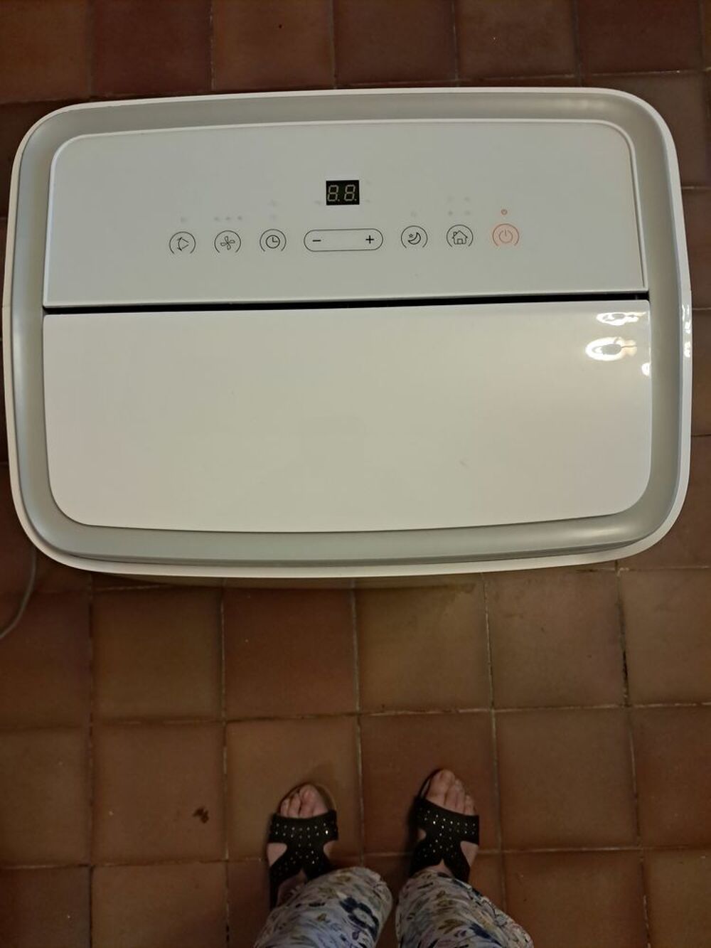 CLIMATISEUR MOBILE Electroménager