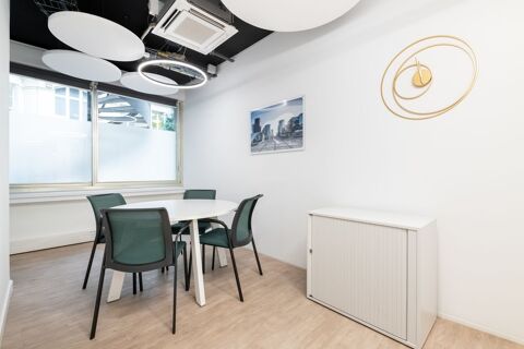 R&eacute;servez un bureau en espace ouvert &agrave; louer pour des entreprises de toutes tailles &agrave; Paris, 29 Rue Blanche 4698 75009 Paris