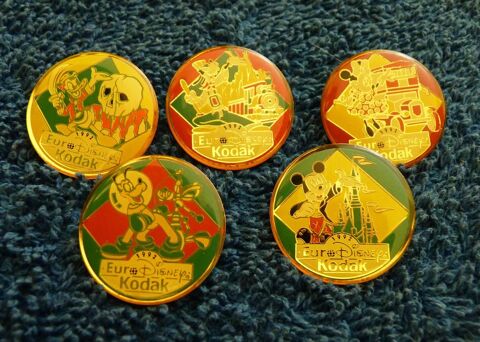 Lot de 5 pin's euro disney kodak 1992 40 Vienne (38)