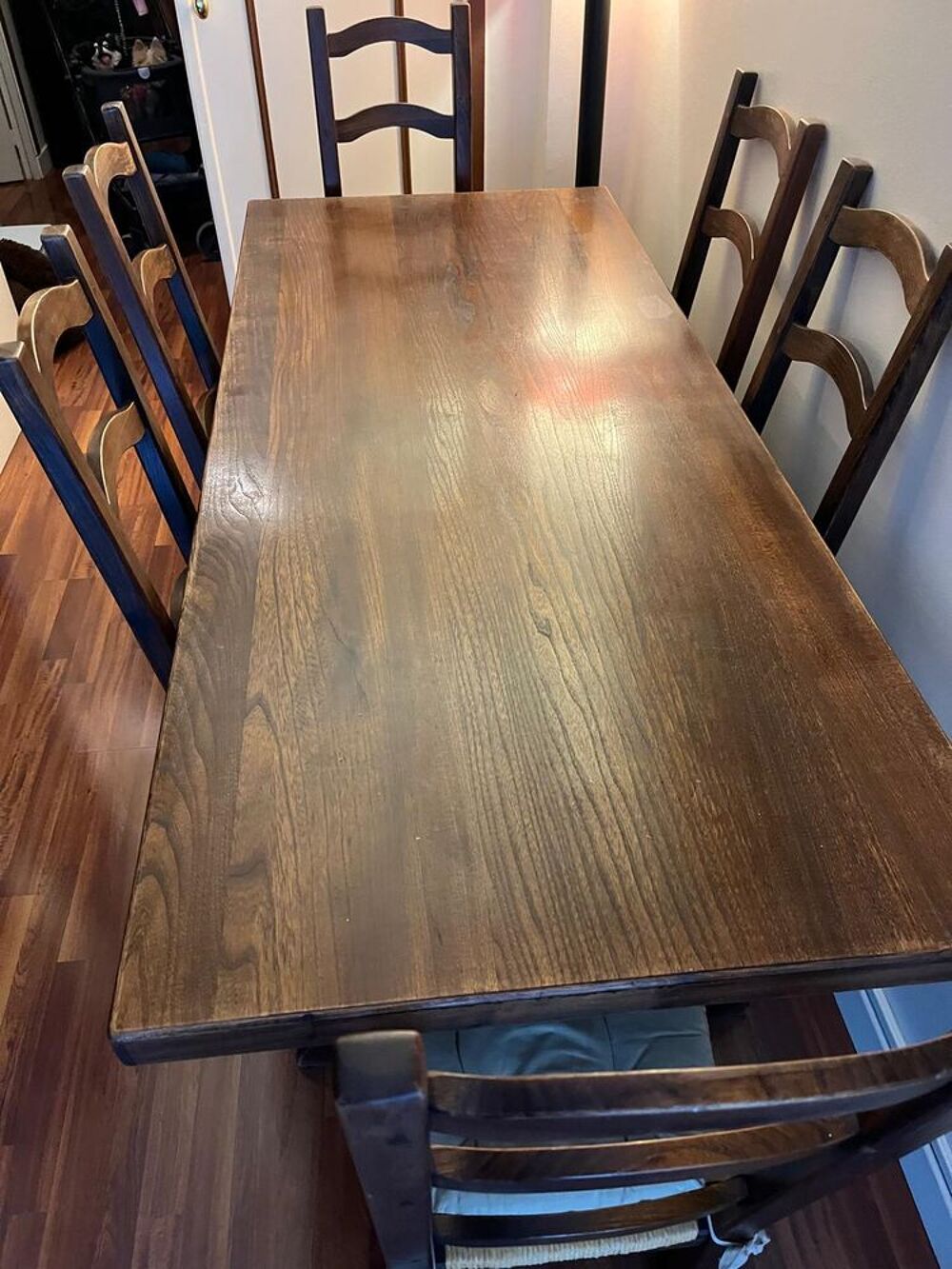 Table en orme et 6 chaises paill&eacute;es Meubles