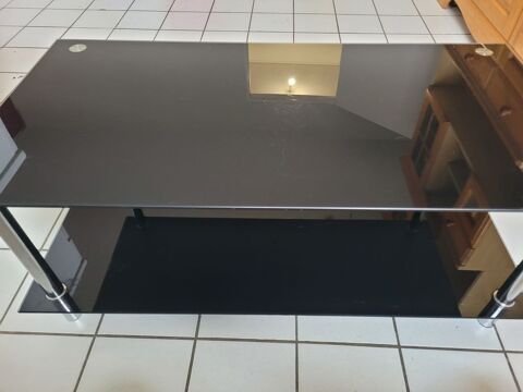 Table basse en verre tremp noir 10 Saint-Nazaire (44)